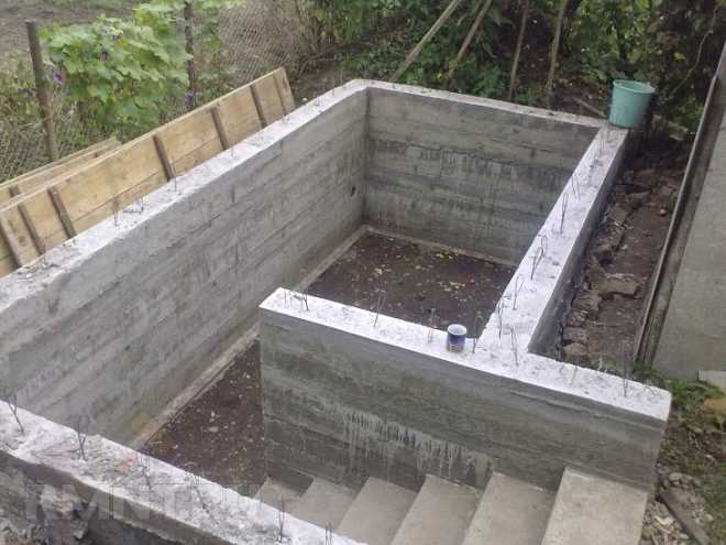 монолитный бетонный погреб